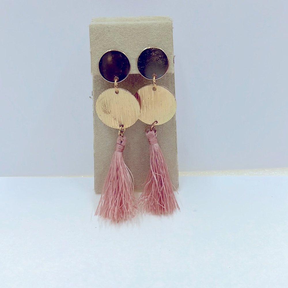 Dangle multiple circle disk with blush colored multiple strands